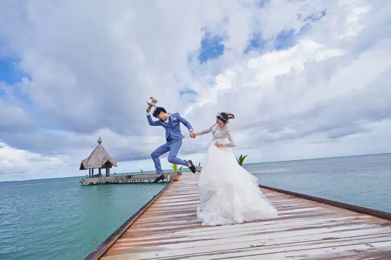 A newlywed couple at Canareef Resort Maldives