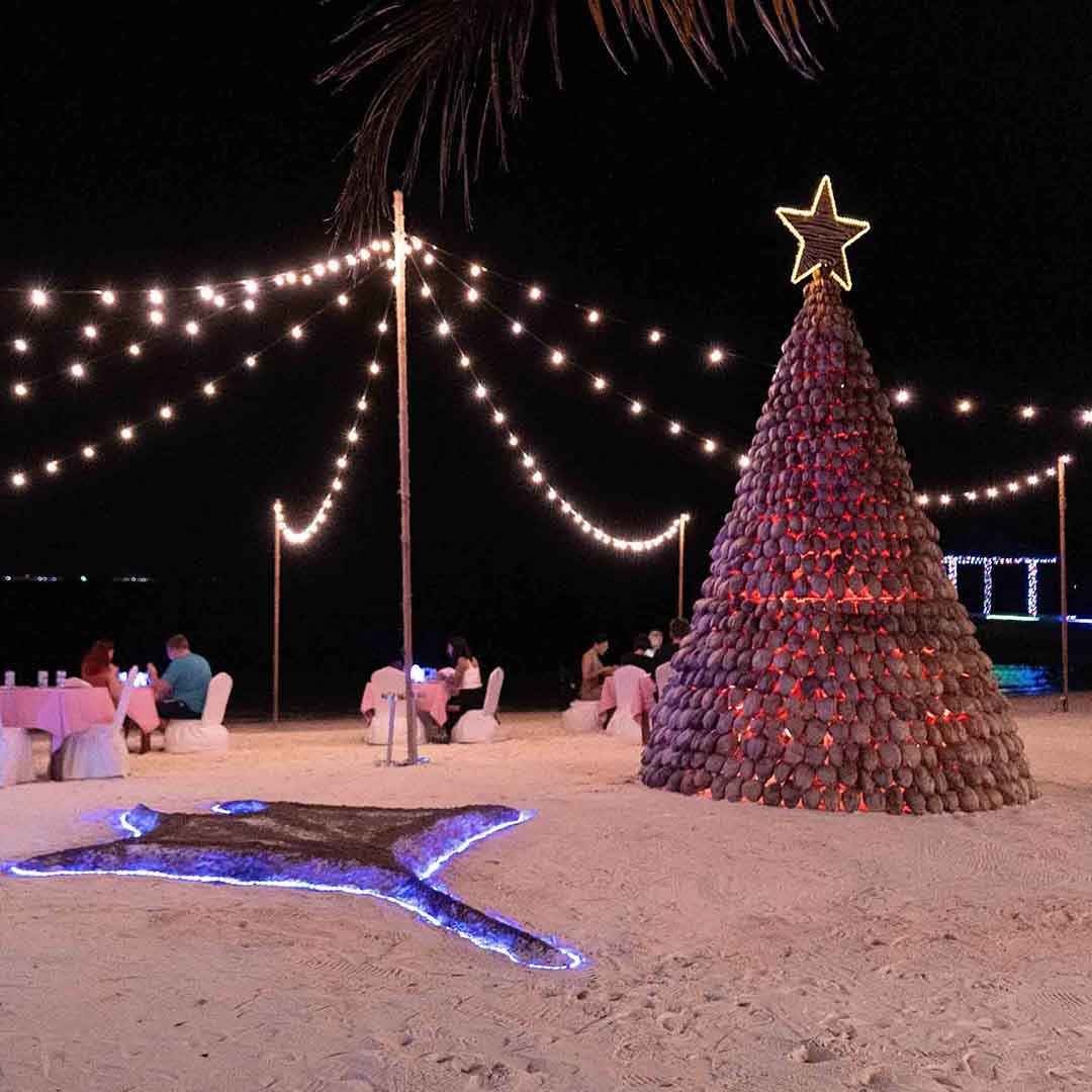 Santa Maldives
